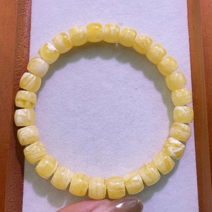 琥珀未镶嵌裸石8.7mm