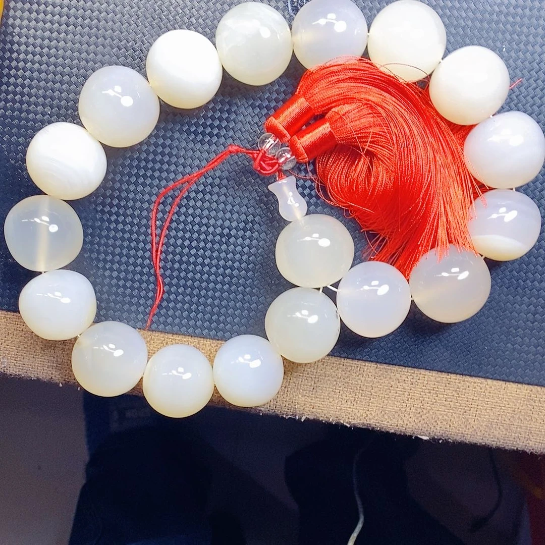 收***！玛瑙/玉髓未镶嵌珠宝奇石