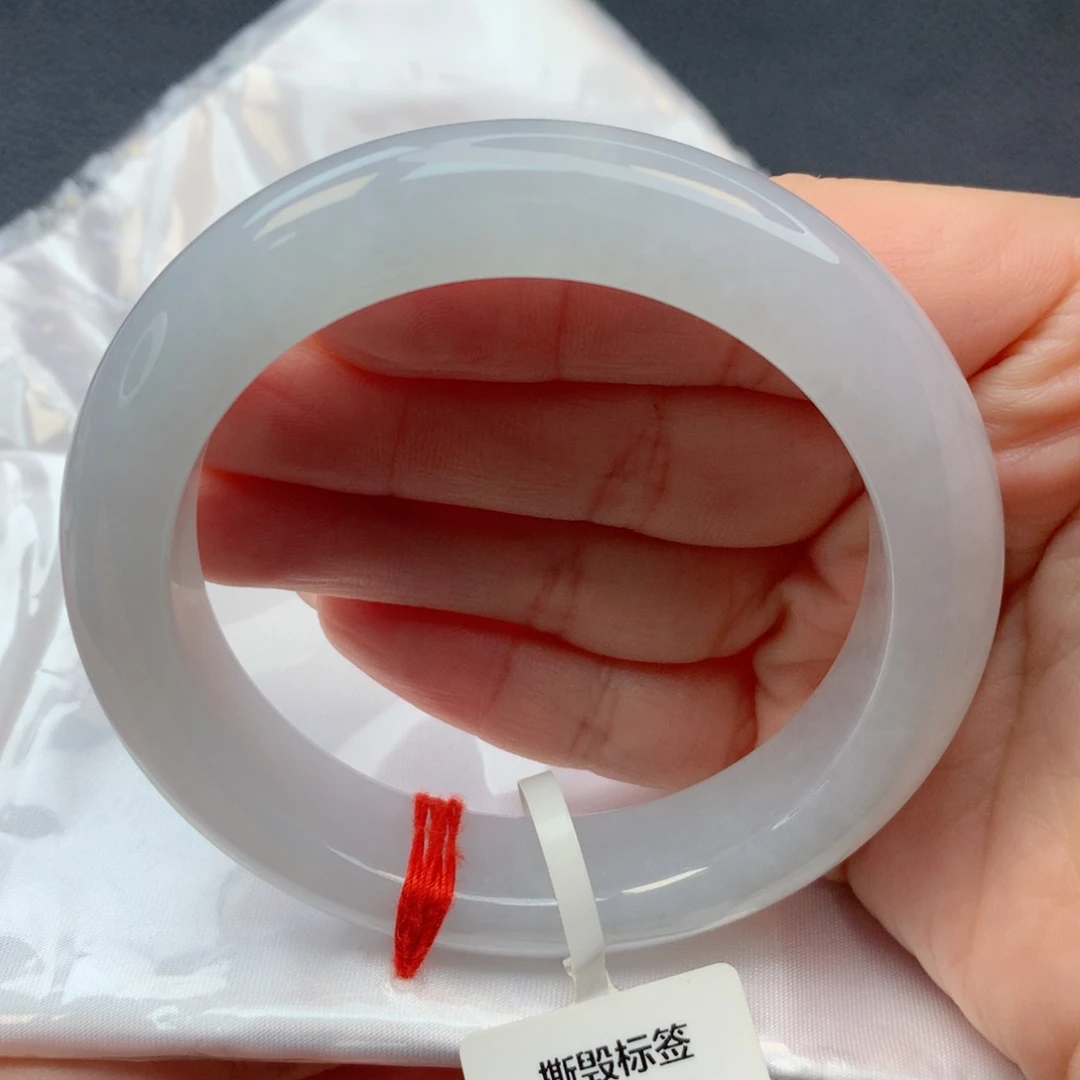 翡翠未镶嵌手镯55-56糯冰白月光