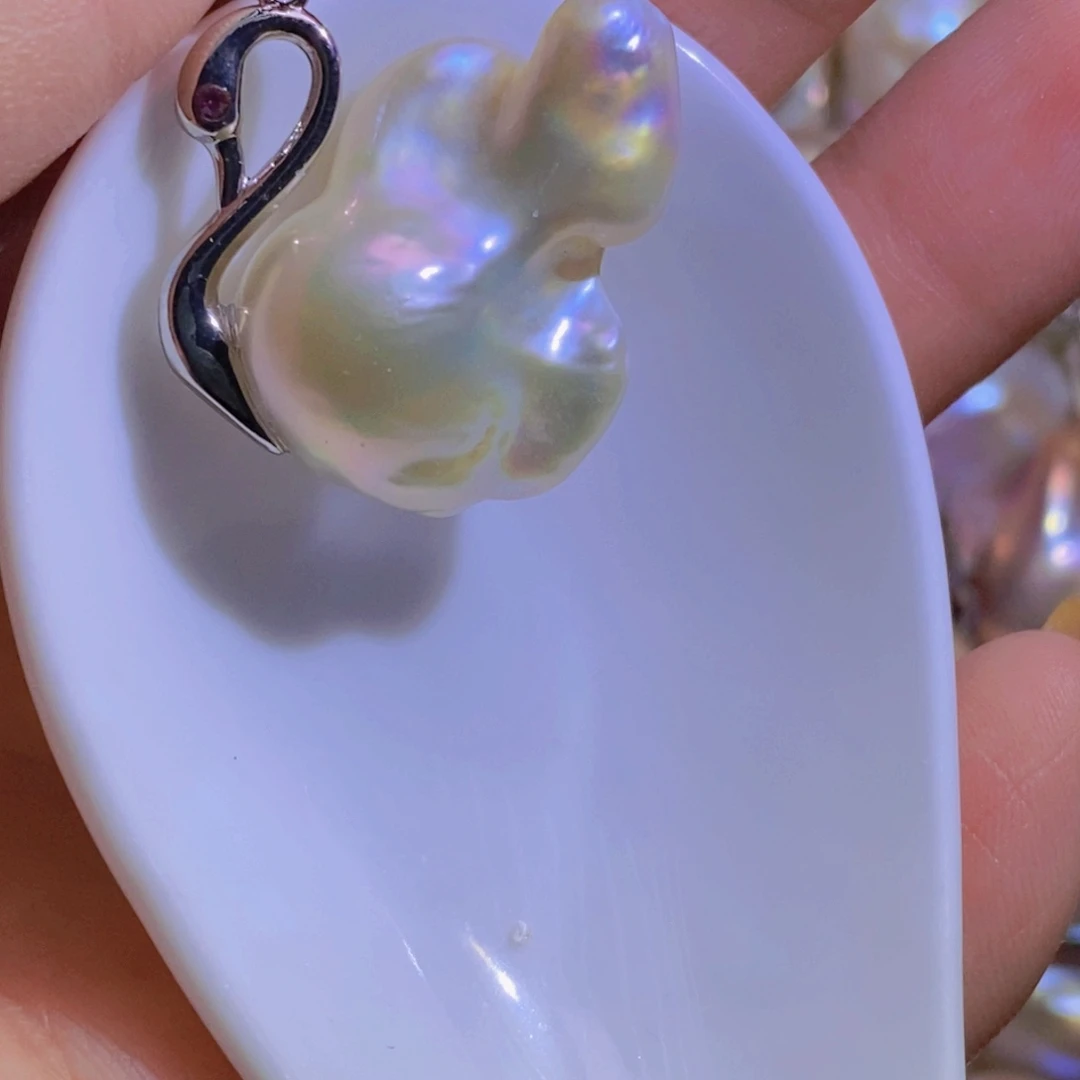 银S925镶嵌淡水珍珠微瑕