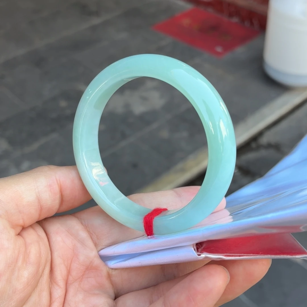 翡翠未镶嵌手镯天然缅甸翡翠手镯