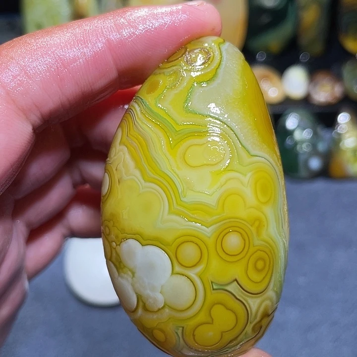 未镶嵌玛瑙/玉髓珠宝奇石