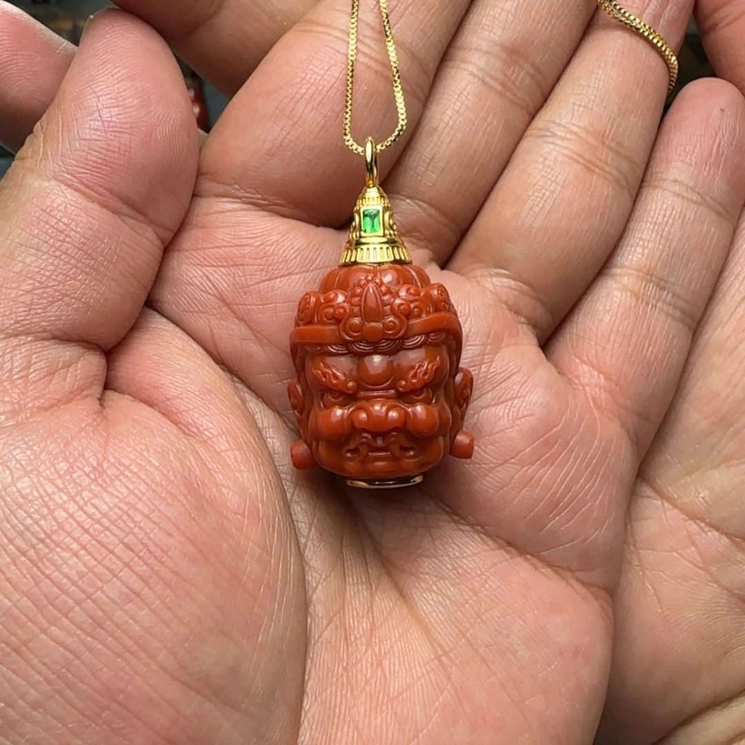 南红玛瑙颈饰未镶嵌记**好