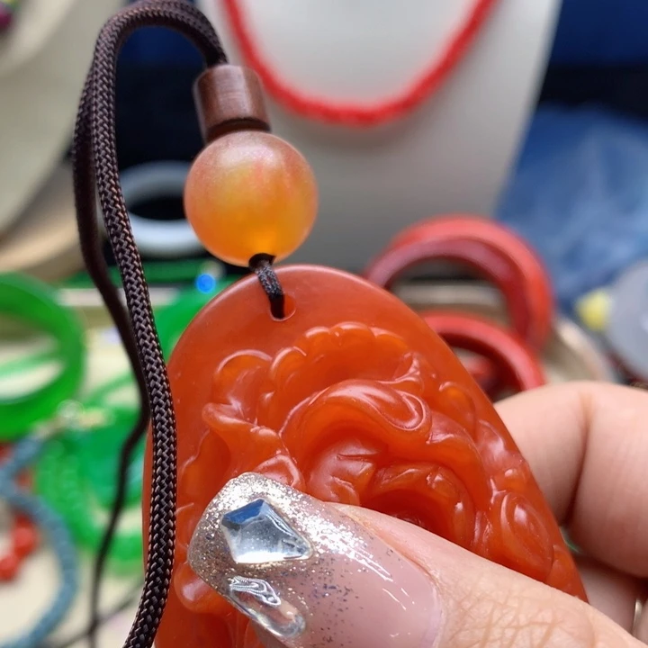 蜜蜡颈饰未镶嵌吊坠