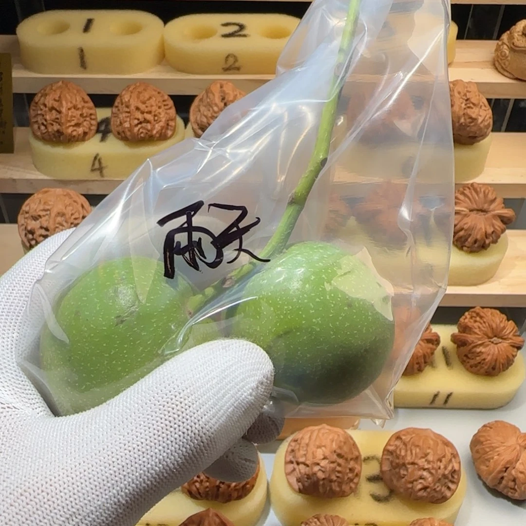 文玩核桃吊坠雨*盘山