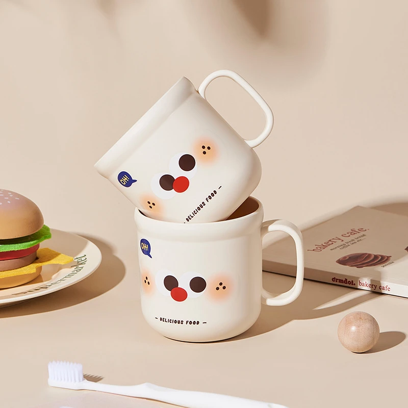 卡通刷牙漱口杯手柄牙刷杯家用便携可爱高颜值牙缸牙具情侣洗漱杯