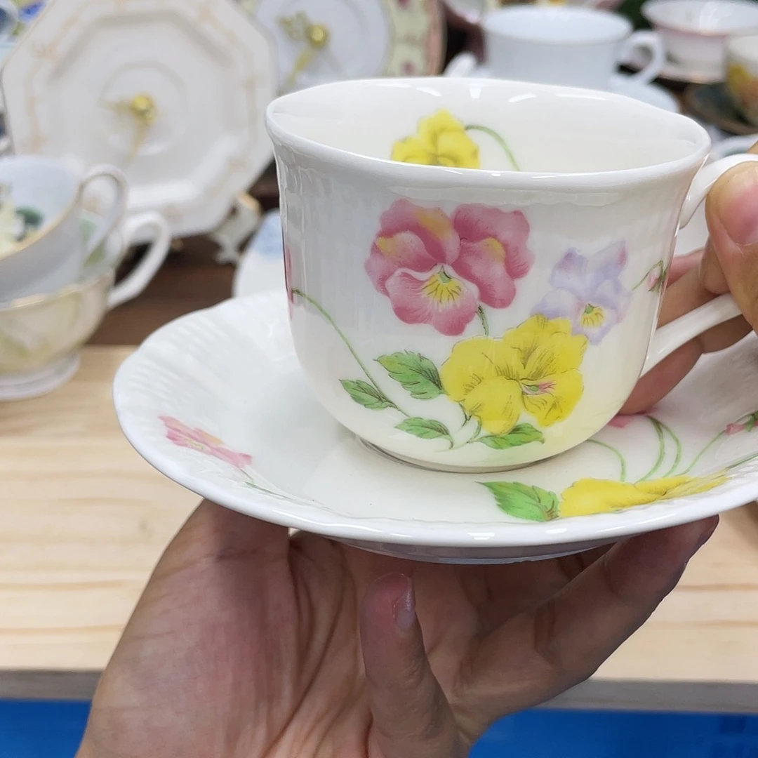 鹿屋家的美丽咖啡杯