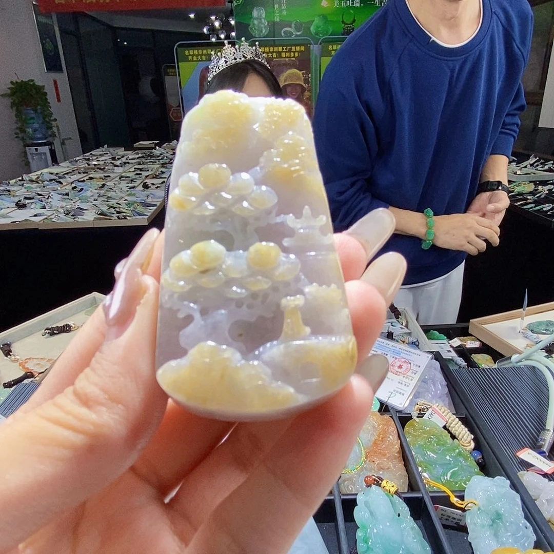 颈饰未镶嵌翡翠翡翠