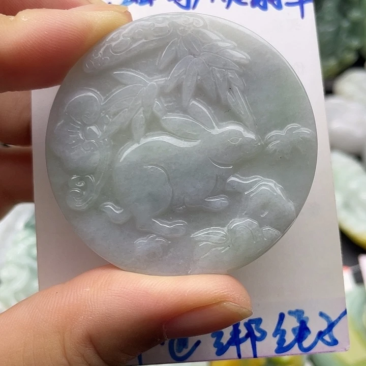 翡翠未镶嵌颈饰天然翡翠