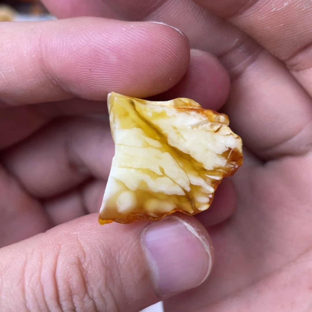 定制蜜蜡原石定制