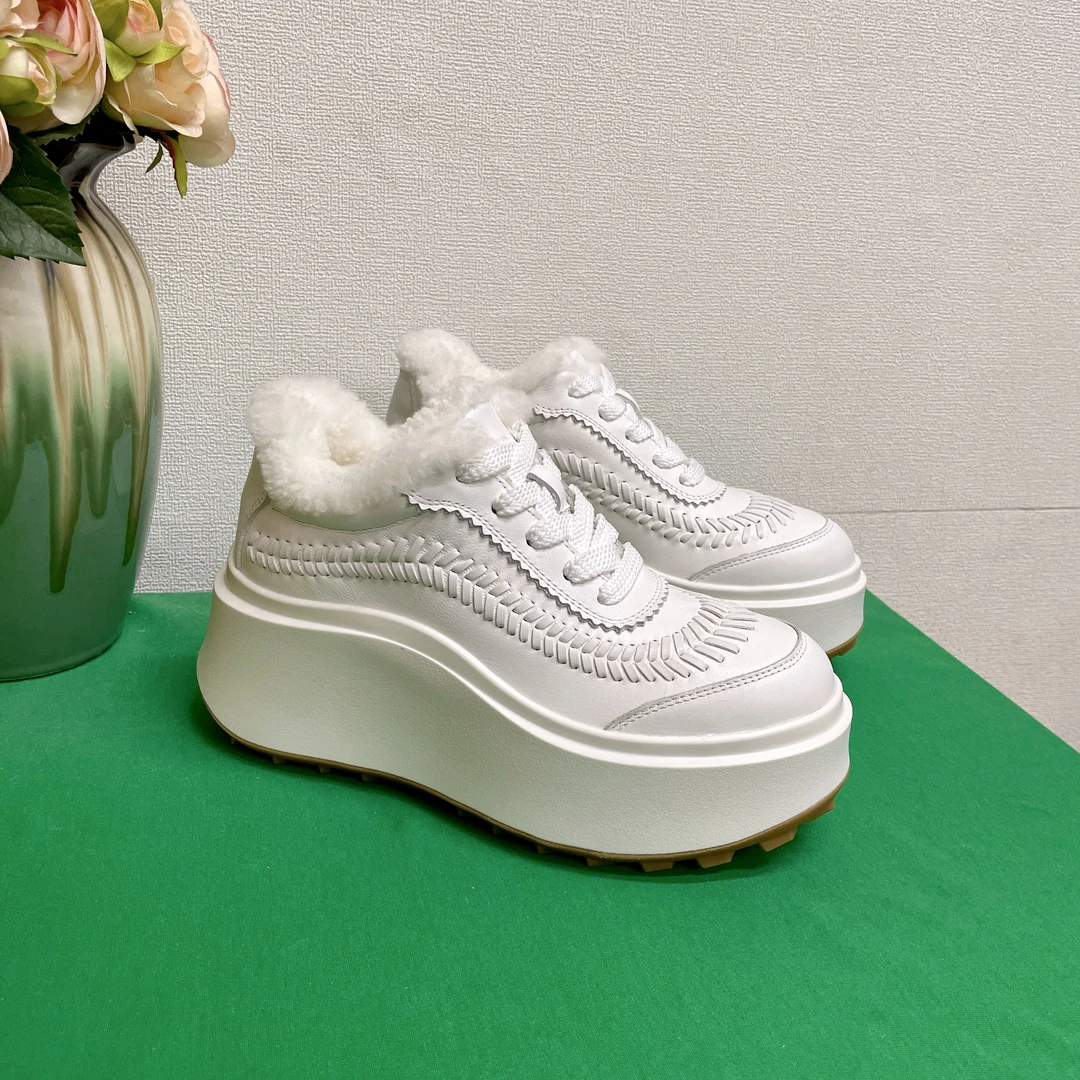 小个子增高白色加绒系带冬季时尚休闲鞋纯色编织厚底板鞋老爹鞋