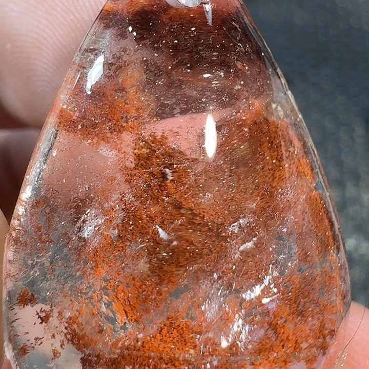 好***汤未镶嵌颈饰水晶我