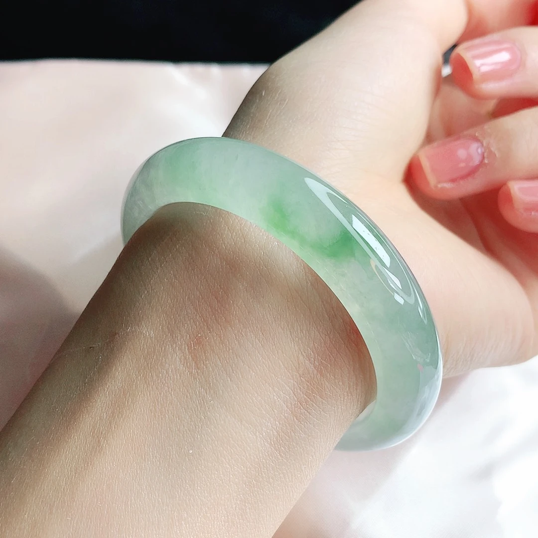 翡翠未镶嵌手镯缅甸天然a货翡翠手镯