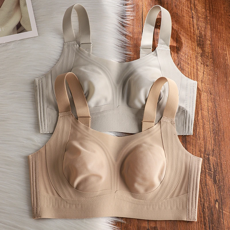 粉底液隐形无痕内衣女大胸显小薄款收副乳防下垂兔耳杯文胸罩夏季