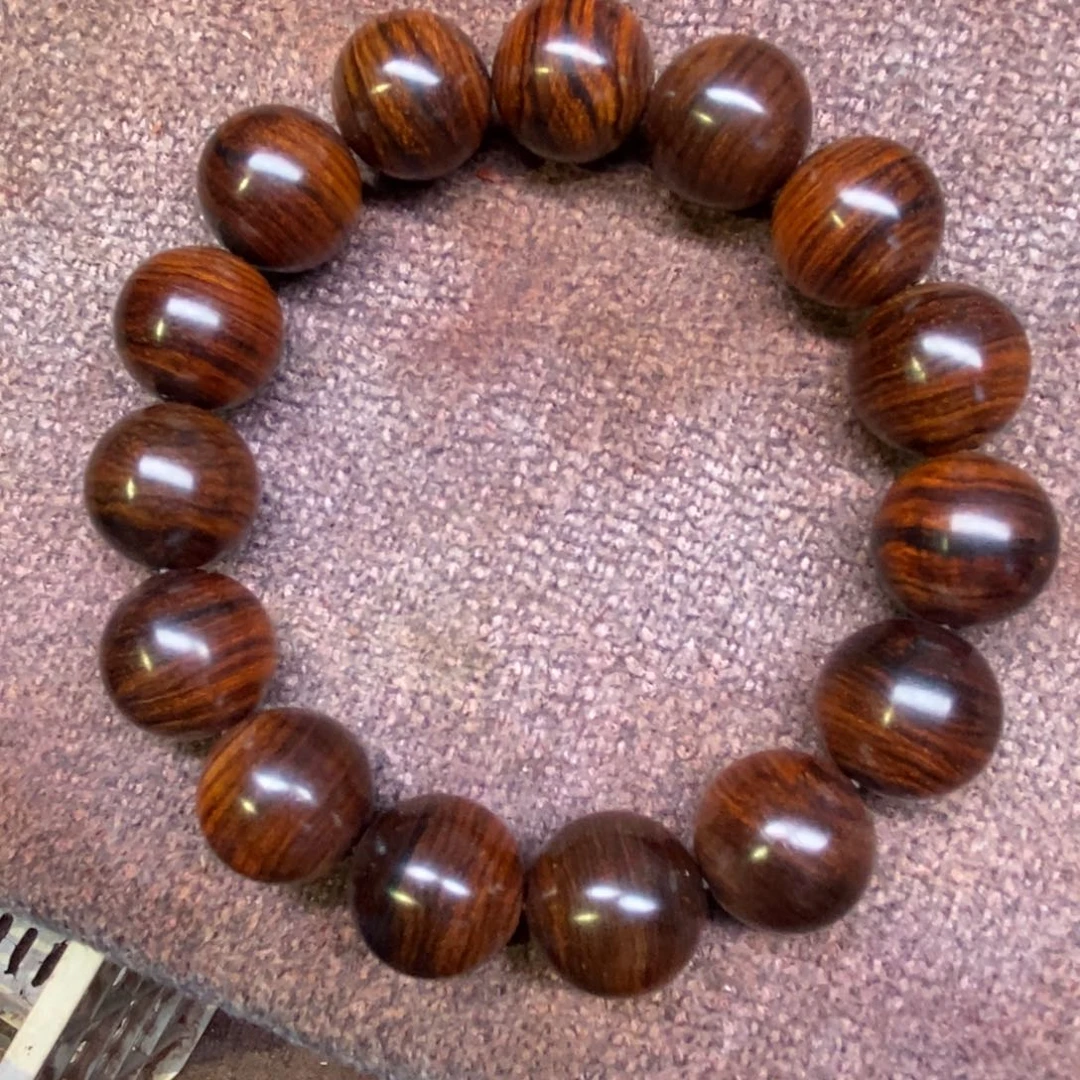 檀香紫檀（小叶紫檀）