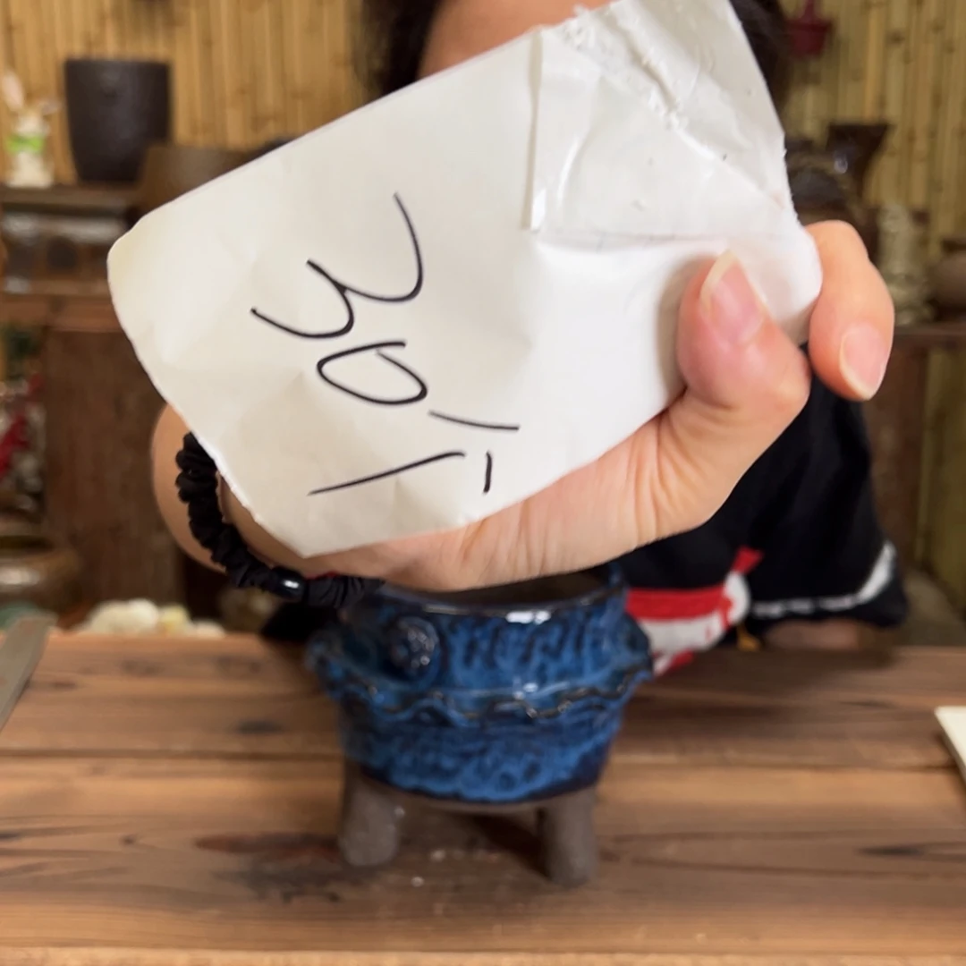 B9522222222222222222