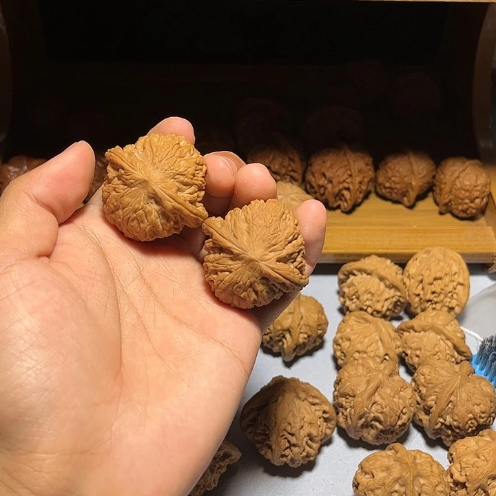 文玩核桃把件40+原生态无药磨盘 瑕疵