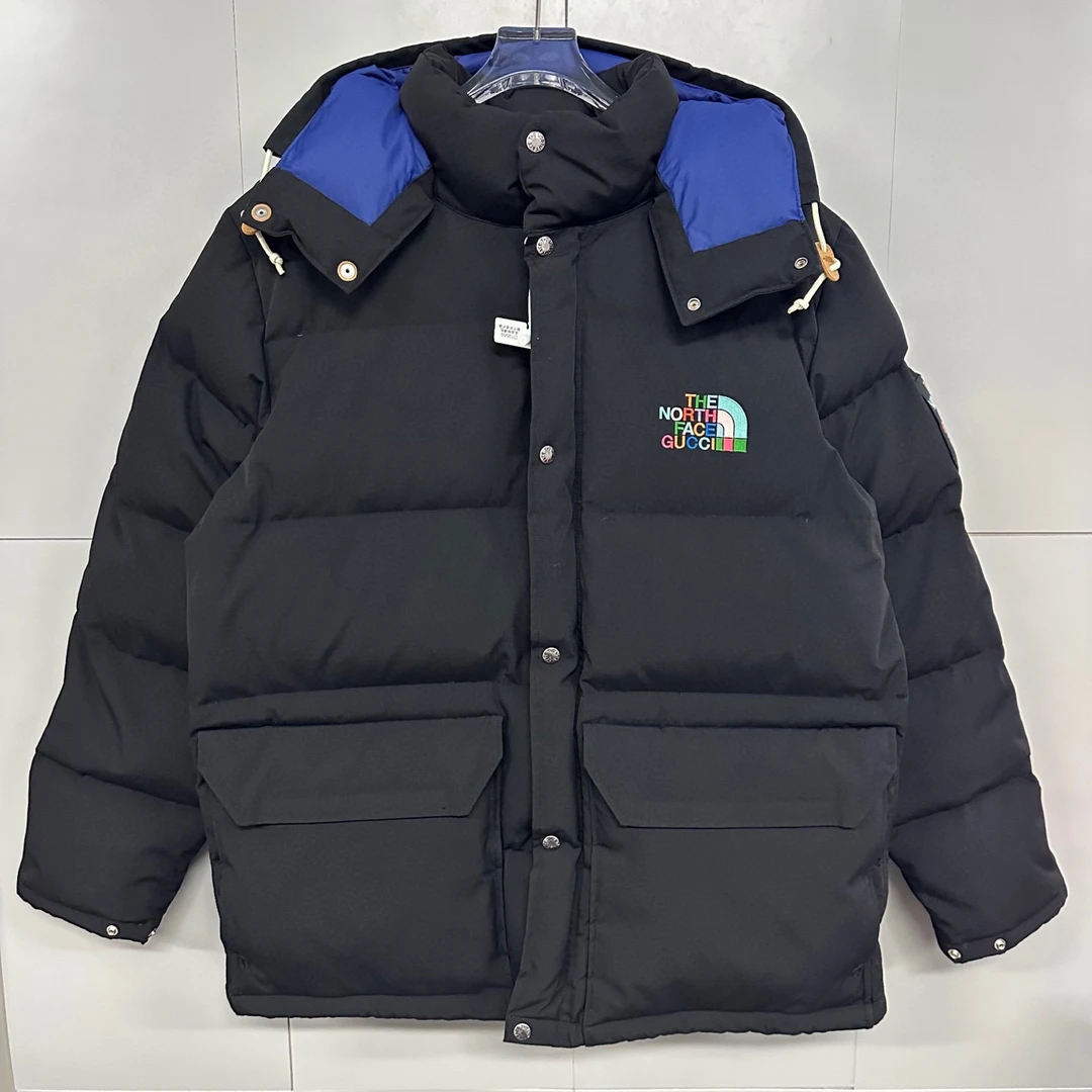 未使用 GUCCI/古驰 北面联名 撞色连帽羽绒服 XL码 D19569