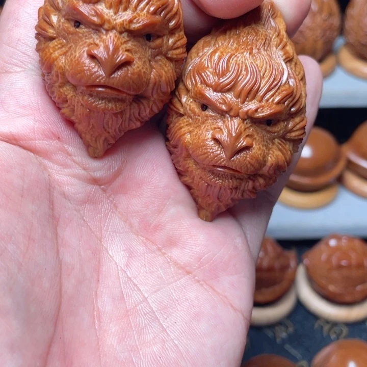 把件橄榄核齐天大圣手球3.2