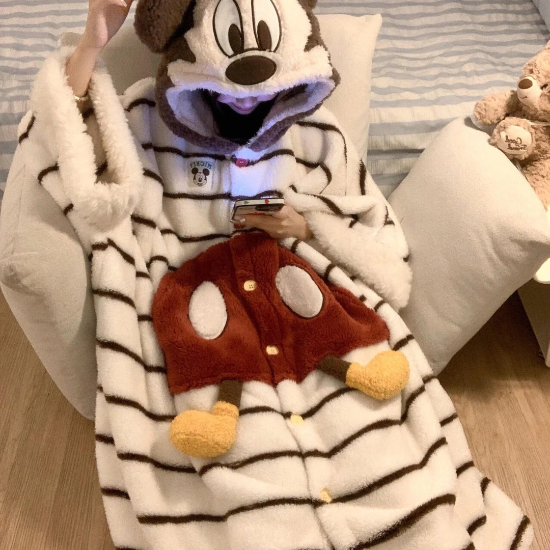 卡通米奇斗篷睡衣秋冬季珊瑚绒连帽睡袍加绒加厚保暖家居服可外穿