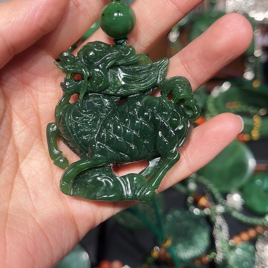 颈饰未镶嵌和田玉（碧玉）喵***姐