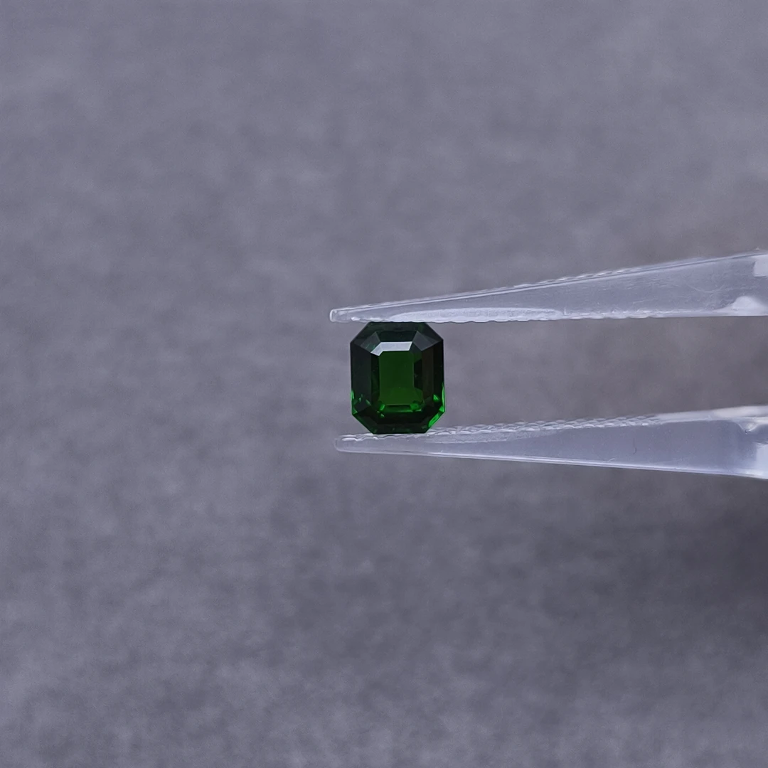 TVSvvF沙弗莱石-1.02ct（00988907）0112