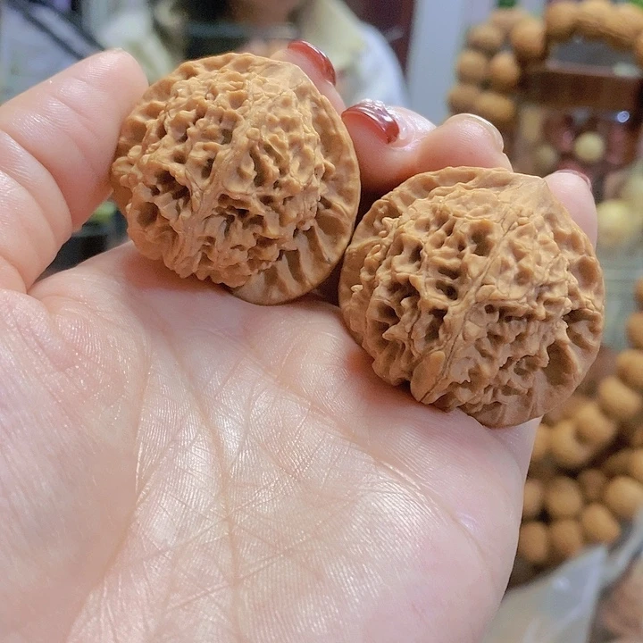 【闪购商品】文玩核桃把件39蚂蚁沟