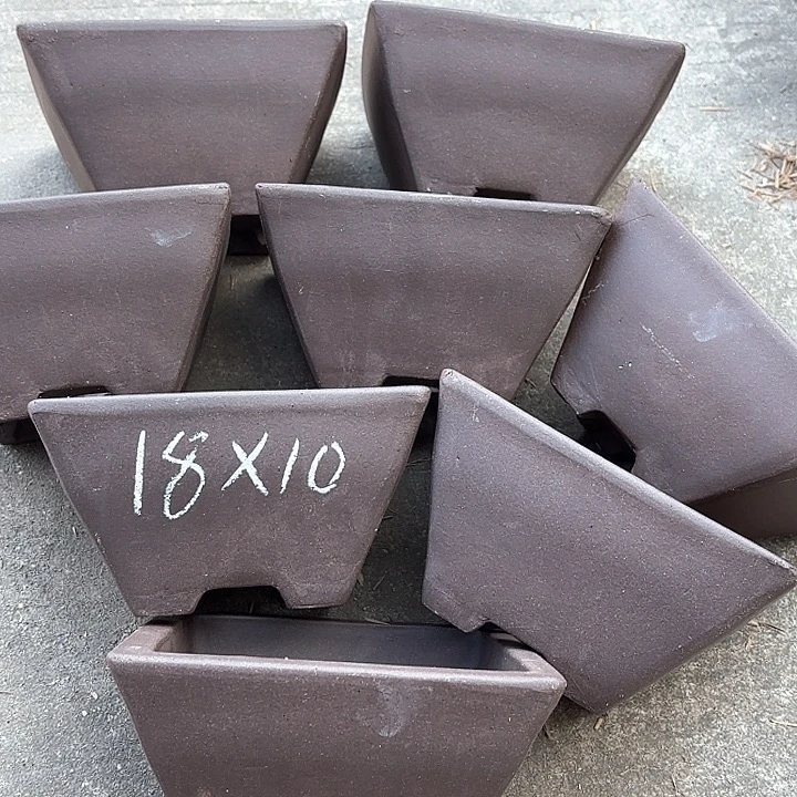 紫砂花盆100-8。  18-10。