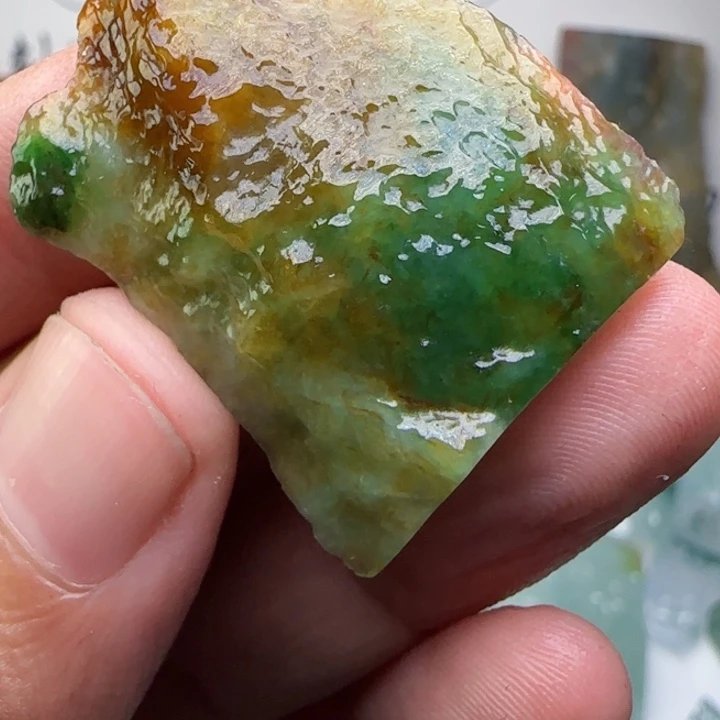 定制翡翠未镶嵌不包工