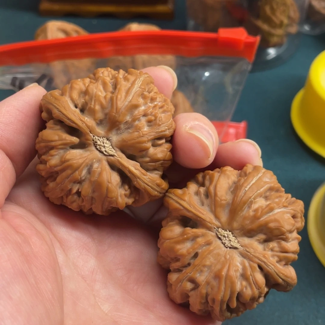 吊坠文玩核桃粗筋