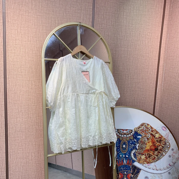 BL448孕妇杏色上衣90-120