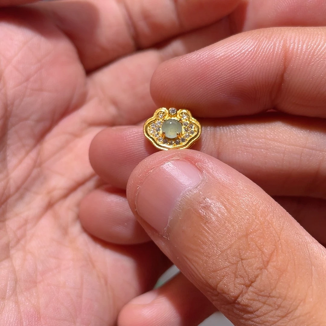 颈饰银S925镶嵌翡翠