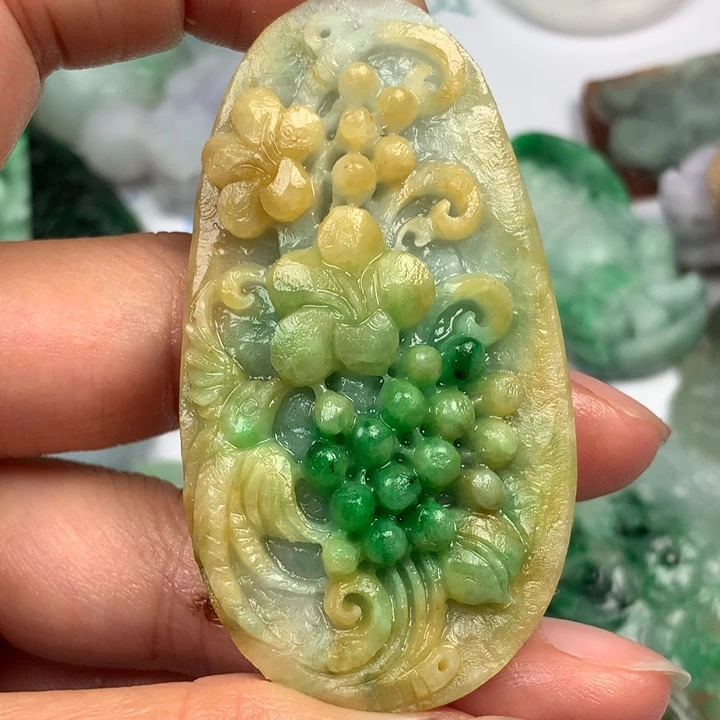 定制翡翠未镶嵌翡翠