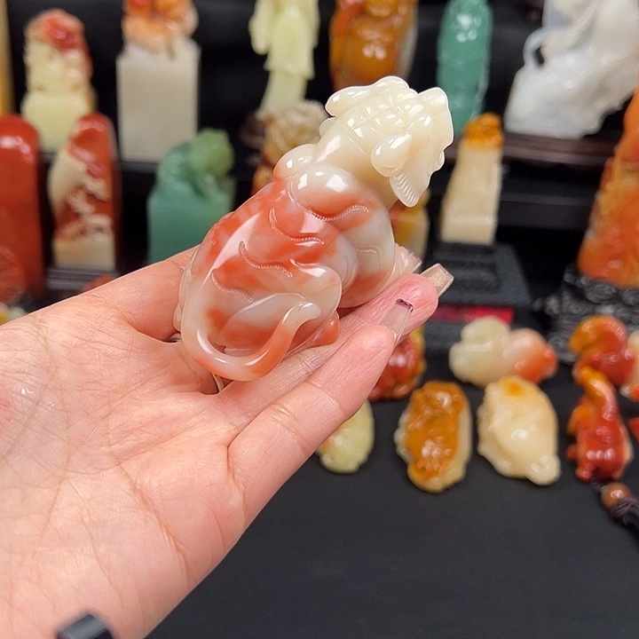 寿山石老性芙蓉石