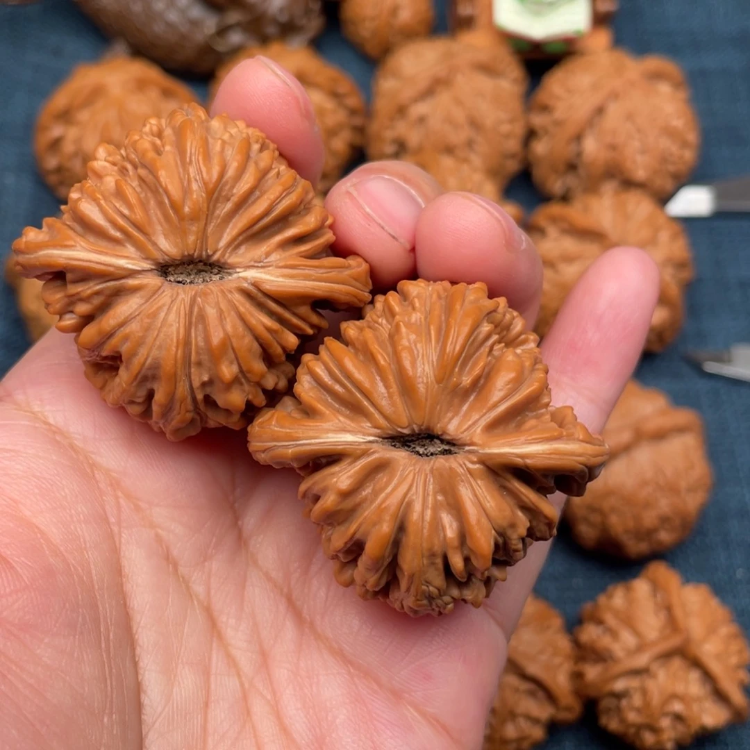 J***e文玩核桃把件43毕业楼全品