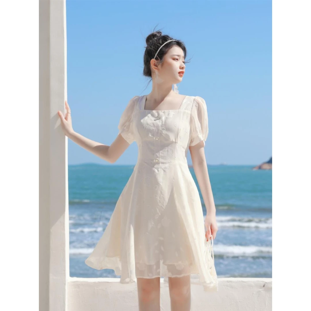 新款修身显瘦气质裙女夏季流行温柔风茶歇短袖纯色拼接青年