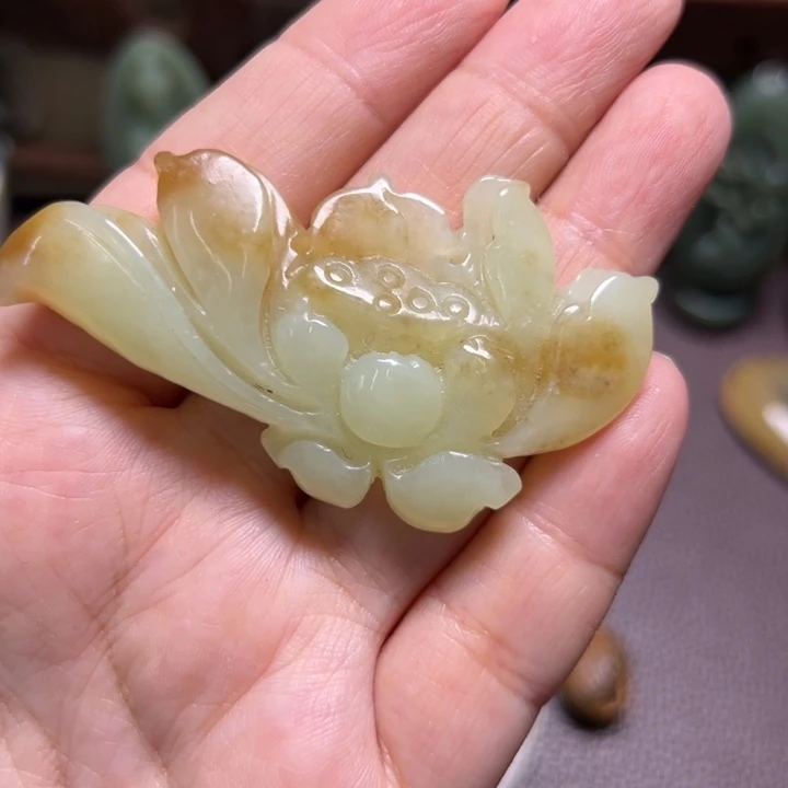 岫岩河磨玉（透闪石质玉）未镶嵌颈饰