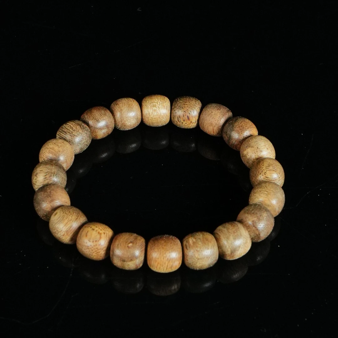 B1436 东马软丝熟结沉香桶珠手串 1.09×1.0cm  8.2g