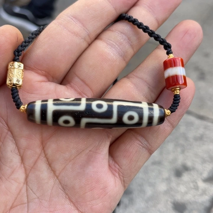 玛瑙/玉髓（覆膜）颈饰未镶嵌白
