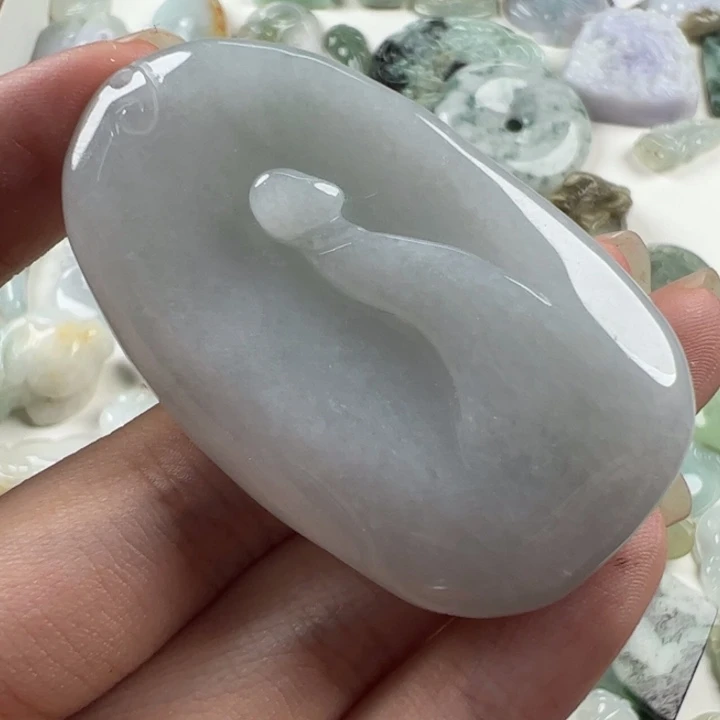 翡翠未镶嵌颈饰135天然翡翠54/32/11.8