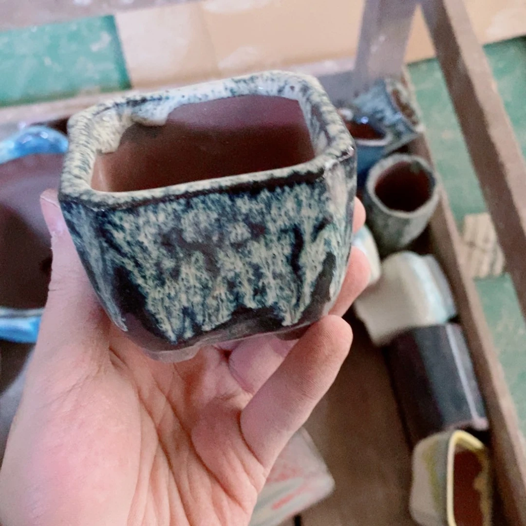 满12包邮，不满12快递到付