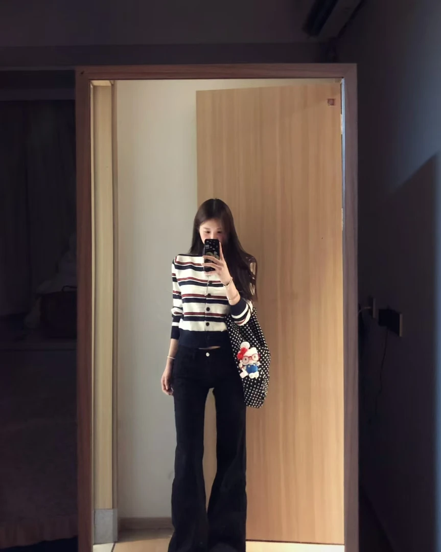 精品韩系复古撞色条纹圆领针织开衫女早秋季修身显瘦短款小衫外套