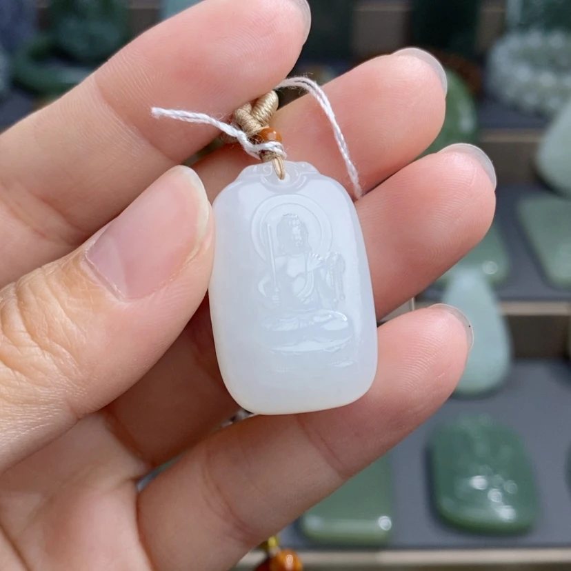 【闪购商品】颈饰未镶嵌和田玉