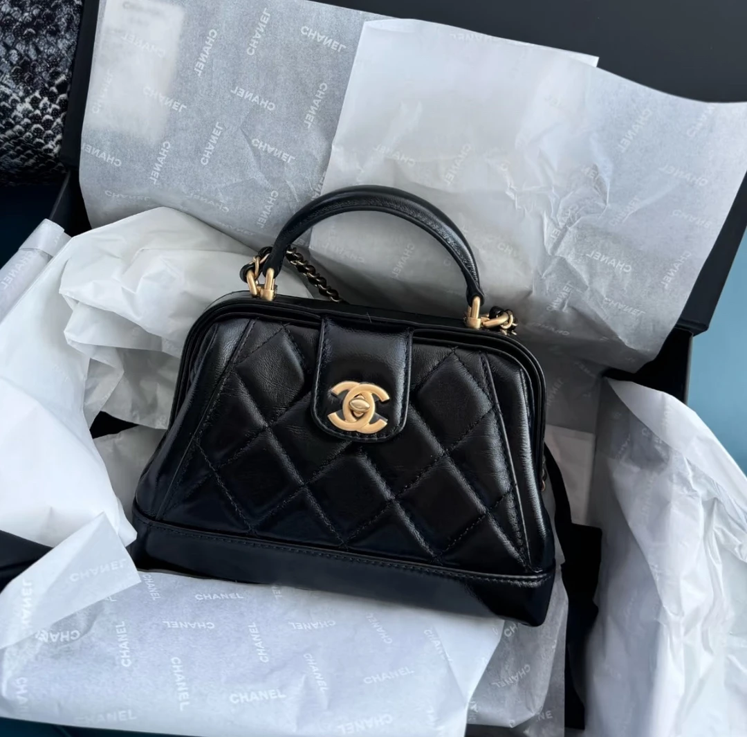 99新 Chanel/香奈儿 多多奢品/香奈儿24A黑金医生斜挎包/99新