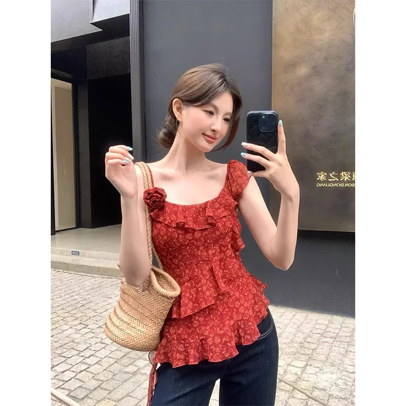 设计感小众红色碎花不规则吊带背心女2025夏季收腰露肩荷叶边上衣