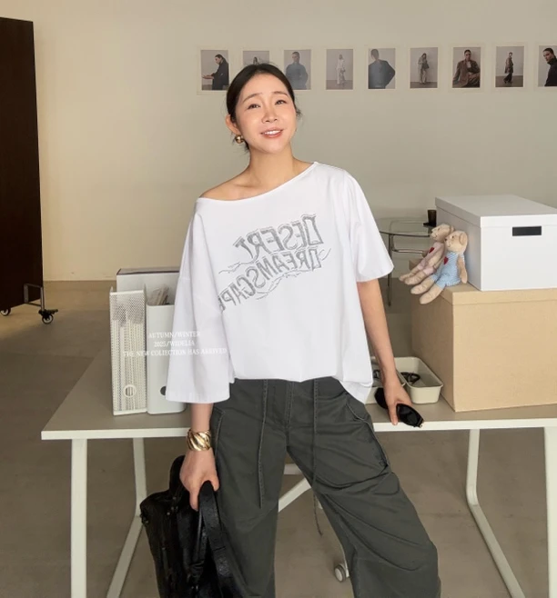 widelia斜肩短袖字母印花T恤女7299夏季斜领显瘦设计感圆领上衣