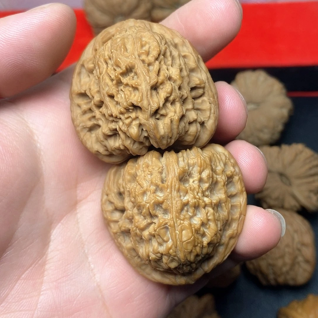 文玩核桃把件A****原南疆石