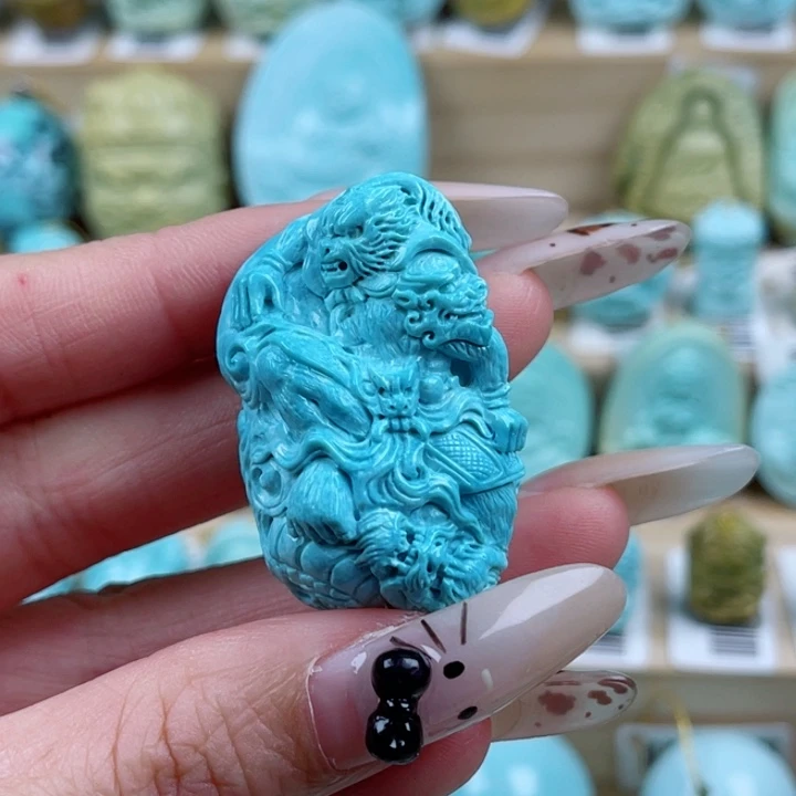 绿松石未镶嵌珠宝奇石