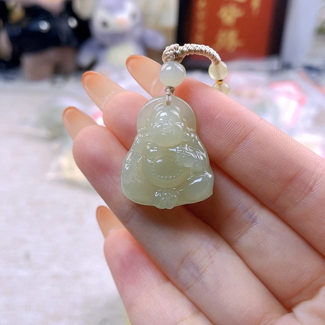 碳****吊坠(赠链)未镶嵌和田玉