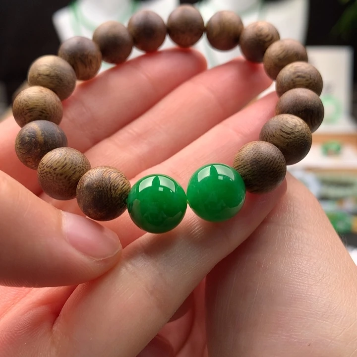 翡翠未镶嵌手串天然缅甸A货翡翠卡11mm